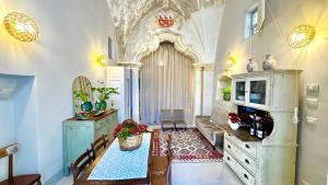Casa Cesira, antica dimora con cucina professionale - Marea Stays Collection