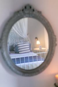 Villa Thalassa 2 Cozy Greek Comfort Private Shaded Courtyard Outdoor Dining Bbq Steps From Lindos