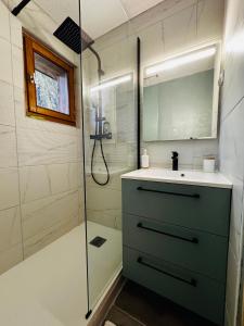 Appartements Appartement Calme et Chaleureux : photos des chambres