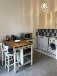 Studio 30 m2 à Eaubonne avec parking privé à 25 min de Paris