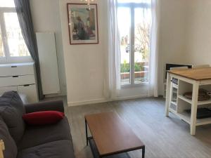 Appartements Studio 30 m2 a Eaubonne avec parking prive a 25 min de Paris : photos des chambres