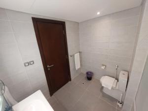 CFC, New Iconic 2BR Apartment