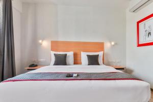 Super Townhouse Reva College University