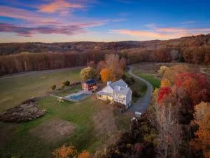 Wander Pine Plains - 索尔兹伯里