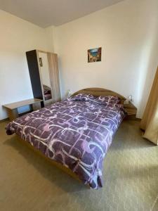 South Mountain Apartment