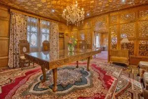 Best View Group Of Houseboats - Gagribal