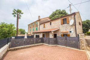 Casa Nadija 