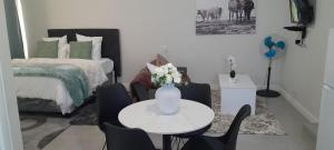 Sunningdale White House Accomodations