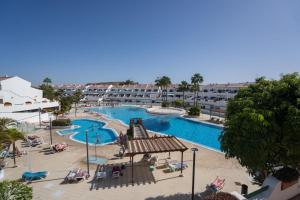 Parque Don José Pool View