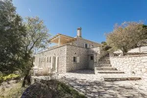 Urania Luxury Villa Geofos - Áyios Nikólaos Nirás