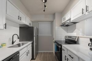 The Landry 214 Spacious and Cozy 1 Bedroom 1bth