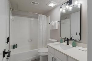 The Landry 214 Spacious and Cozy 1 Bedroom 1bth