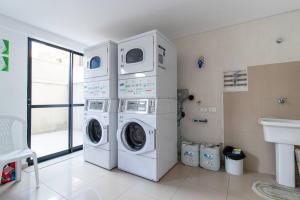 Studio no coração de Curitiba, ao lado do Shopping