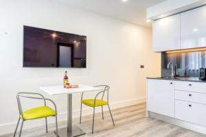 BSE15 Apartments 1A, a Home in Madeira