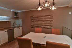 Level 1 Spa Apartman