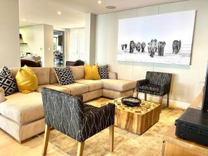 Palm Cove - 3 Ilanga, Simbithi Eco Estate - Infinity Pool with 180 Sea View, Min 7 Night stay