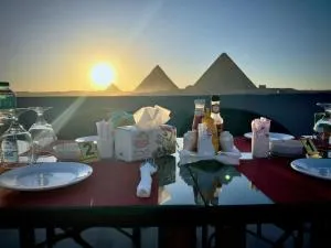 fabulous View pyramids inn - 埃兹贝特