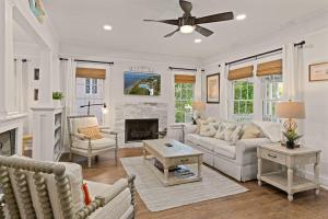 Weekes Cottage - 1129 Ocean Blvd