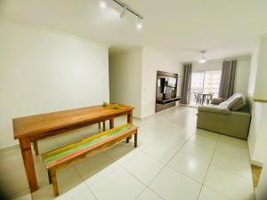 Apto na Aviação, apenas 2 min da praia - Ideal para home office, praia e descanso