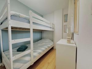 Appartements L-ileau, acces direct plage et jardin : photos des chambres