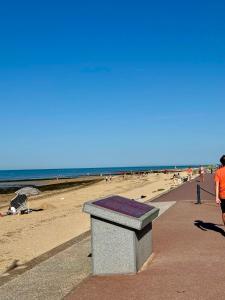 Appartements L-ileau, acces direct plage et jardin : photos des chambres