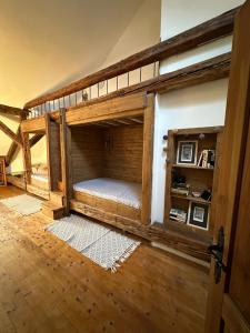 Apartmán v Žltom dome