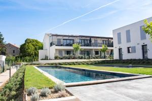 Appartements Le Tircis - 2 slaapkamers met terras en zwembad aan de Mont Ventoux : photos des chambres