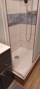 Appartements Superbe T2 dans un parc arbore : Appartement 1 Chambre