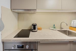 ARISER - Zug Unique Apartment in Historic 15th Century Building