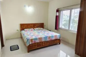 HnM Home - Fully furnished 1BHK flat with kitchen - Puri