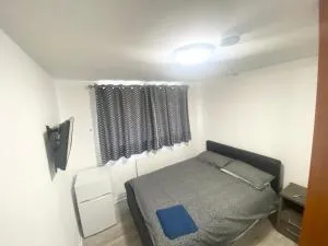 THE HEATHROW LODGE LONDON Uk - Yiewsley