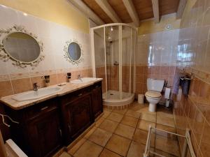 B&B / Chambres d'hotes Domaine du Val des Nymphes - Chambres d-hotes : Chambre Familiale