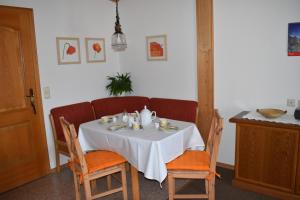 Gästehaus Bergfrieden, Ferienwohnung Susanne