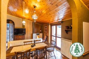 POSTO DI MONTAGNA - elegante appartamento di 3 camere nella quiete della natura, arredato in vero stile casa di montagna, FREE WiFi - Netflix, Disney, Dazn, Prime Video, Infinity