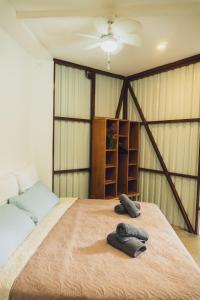 Peaceful Jungle Villa Cooper - Pool & Parking for 2 persons