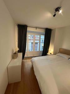 Appartamento con 2 camere e 2 bagni, Porta Venezia