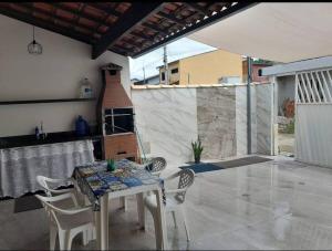 Casa a 150m da Praia Condomínio