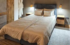 2 Bedroom Nice Home In Radoisce