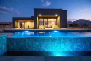 Black Twins Resort of Joshua Tree - Joshua Tree