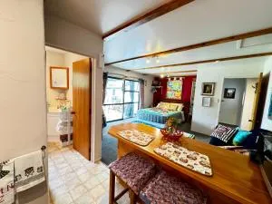 Owls' Rest - Ohingaroa