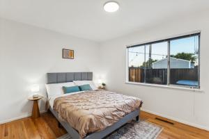 Charming Vintage Retreat in the Heart of San Jose home