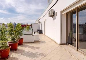 Loft Moderne Cosy avec Terrasse vue unique centre de Casablanca