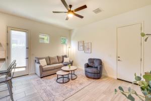9 Mi to Chandler Fashion Center Apt Near Golf!