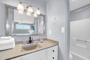 Sugar Beach 345E by Vacation Homes Collection