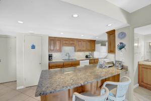 Sugar Beach 341 by Vacation Homes Collection