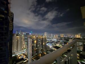 1BR Condotel with Balcony at SM Light Residences #LT09