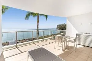 Executive Waterfront Apartment - Palms at The Pier - Urangan