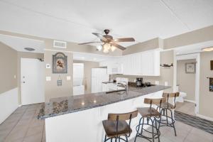 Sugar Beach 230 by Vacation Homes Collection
