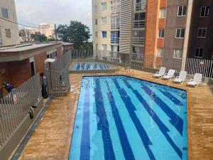 Apartamento Piscina sabaneta Medellín 20 minutos Poblado