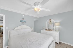 Sugar Beach 128 by Vacation Homes Collection